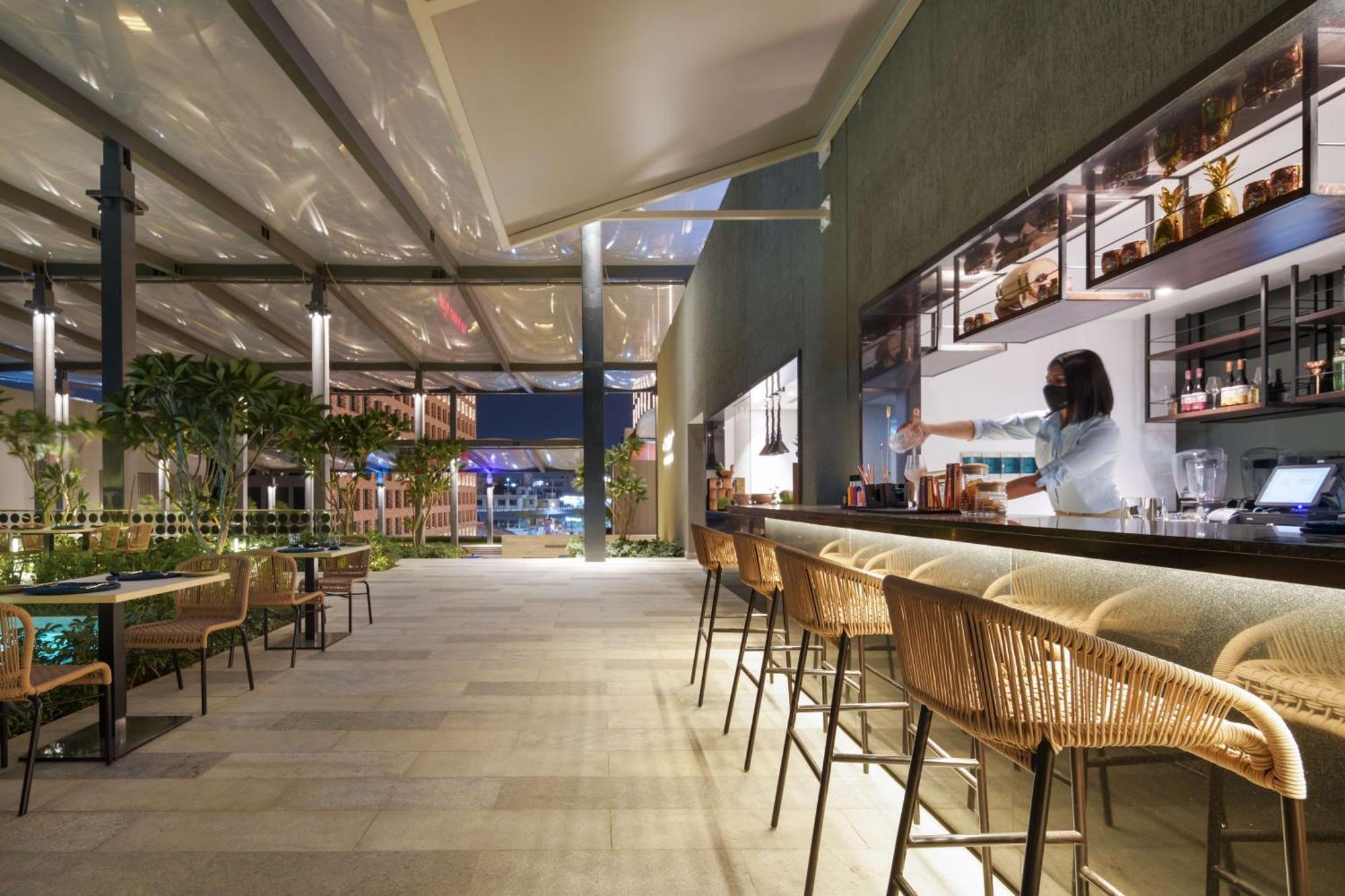 Hotel Hilton Bengaluru Embassy Manyata Business Park Esterno foto