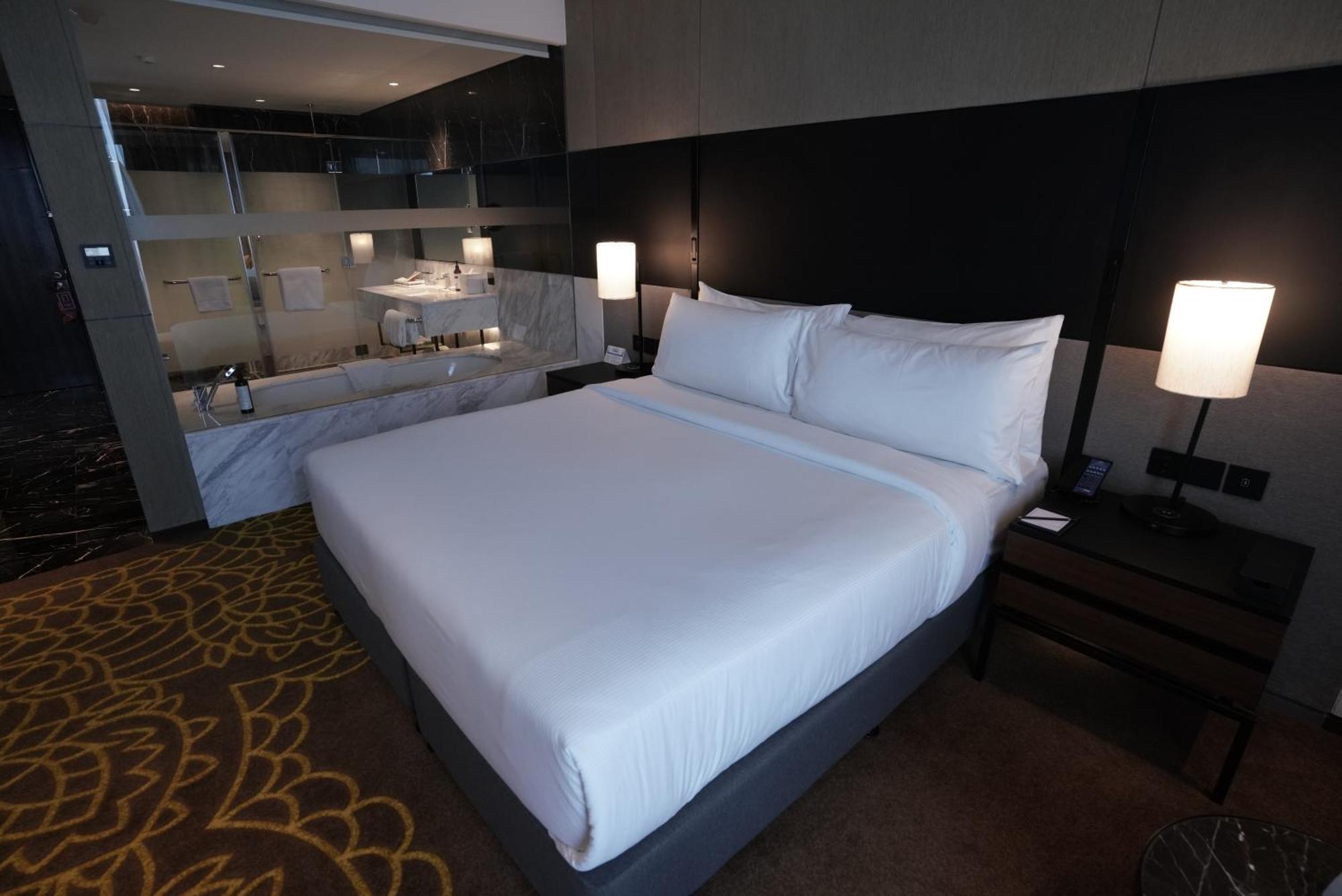Hotel Hilton Bengaluru Embassy Manyata Business Park Esterno foto